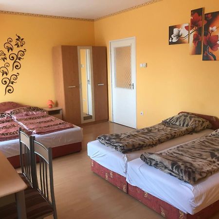 Apartman Sas 6 Daire Hajdúszoboszló Dış mekan fotoğraf