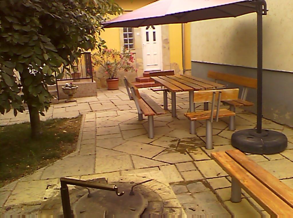 Apartman Sas 6 Daire Hajdúszoboszló Oda fotoğraf