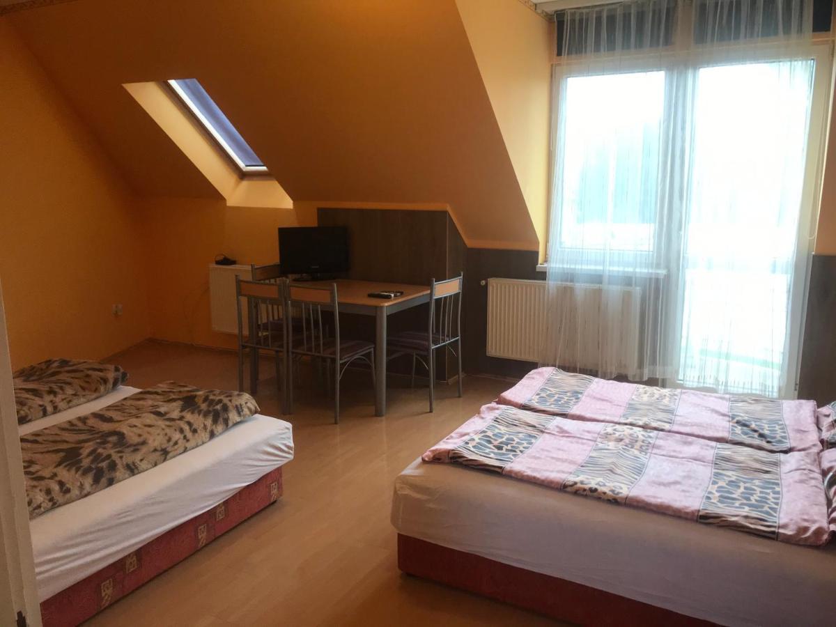 Apartman Sas 6 Daire Hajdúszoboszló Dış mekan fotoğraf
